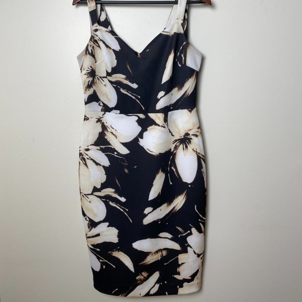 Ashley Graham Beyond Floral Sleeveless Dress Size 10